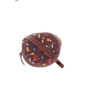 Portland Leather Folklore brown leather leaf circle bags